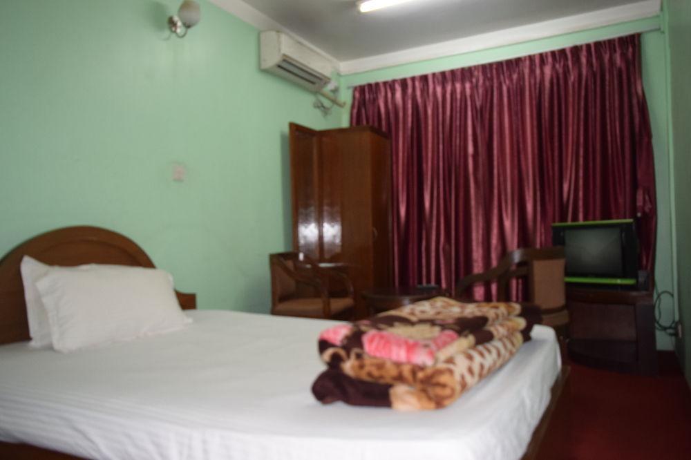 Hotel Nandini Kathmandu Exterior photo
