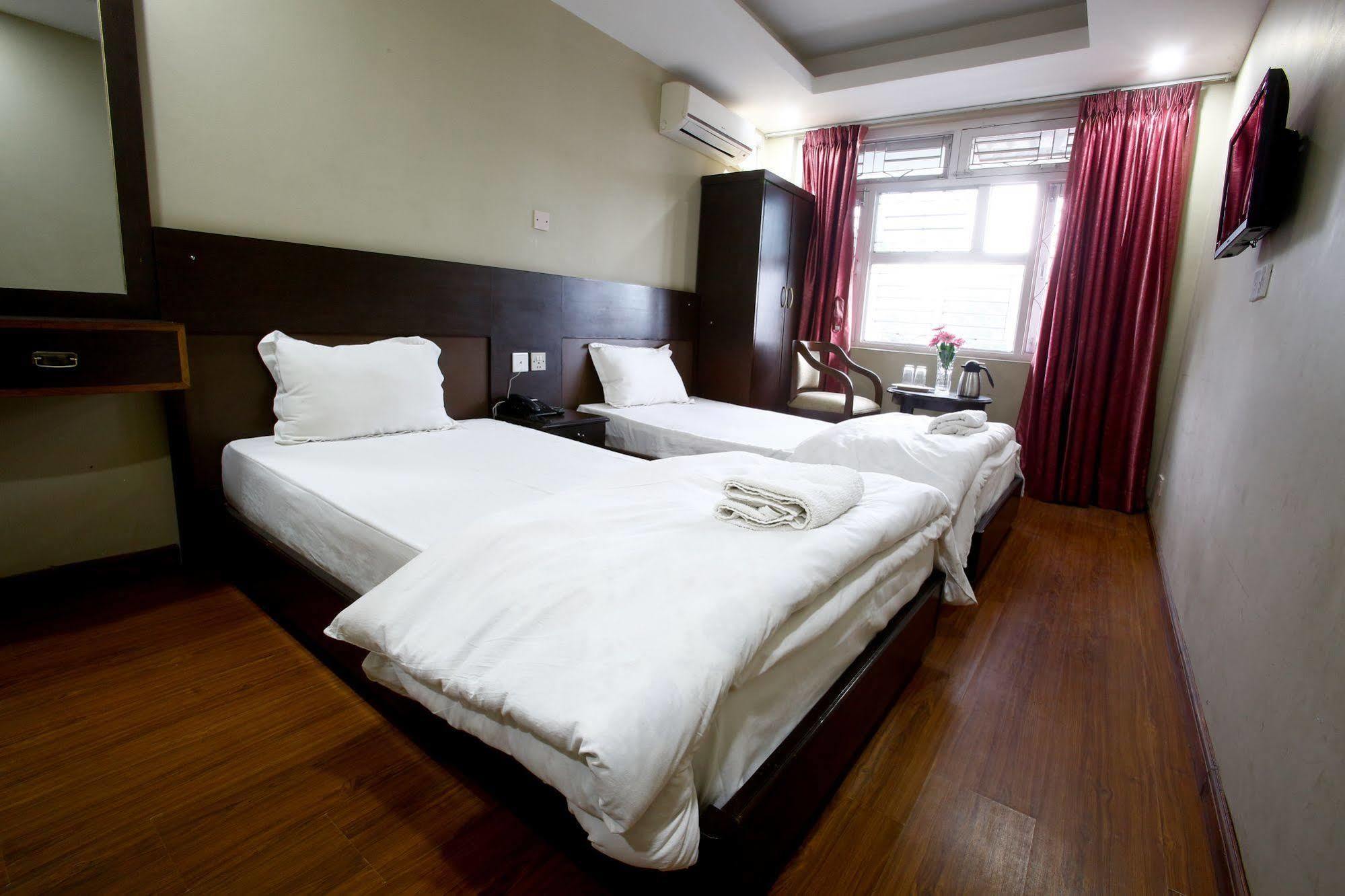 Hotel Nandini Kathmandu Exterior photo