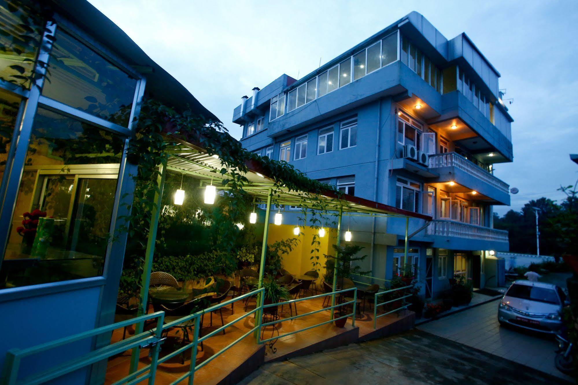 Hotel Nandini Kathmandu Exterior photo